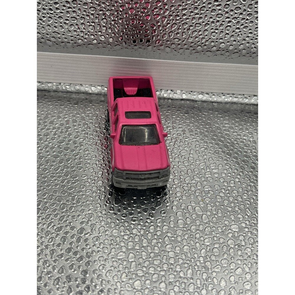 Matchbox Candy Series Laffy Taffy '14 MB Chevy Silverado 1500 Pickup Pink